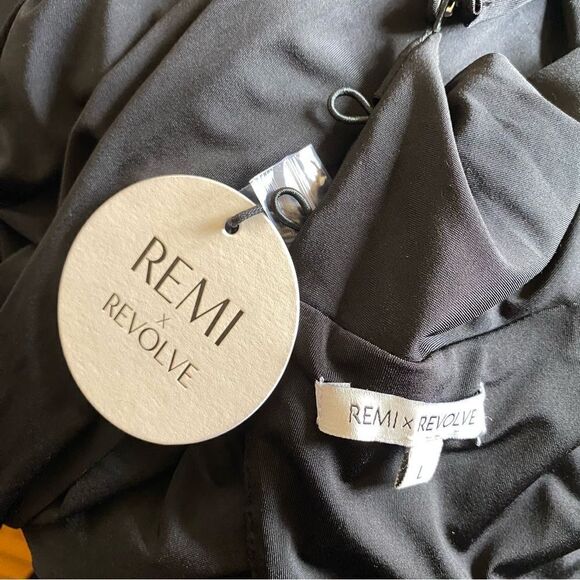 Remi x Revolve Robin Jumpsuit black soft stretch jersey one piece Sz L new - Picture 3 of 11